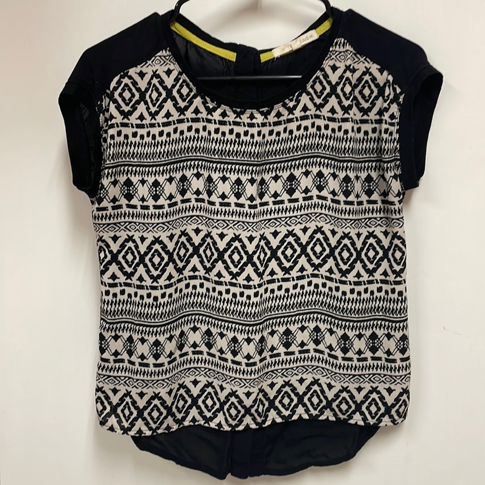 Small Rewind tribal blouse